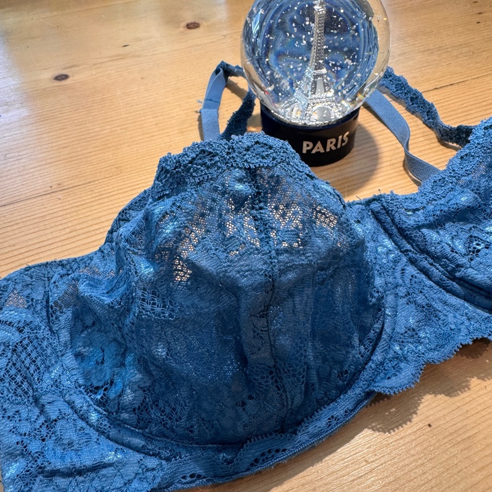 Cosabella Bra Never Say Never Lace Balconette Blue Women 36C EUC